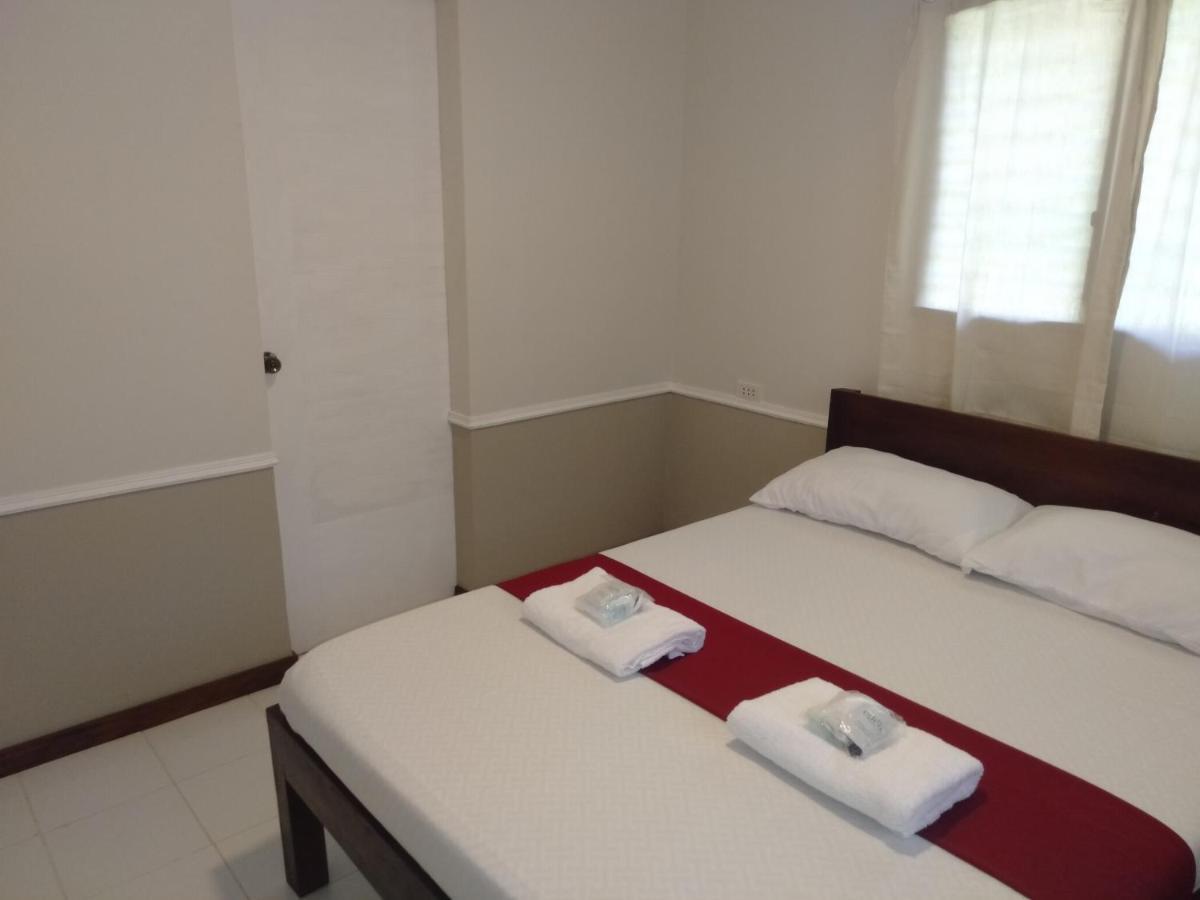 Hostel Banamboo Badian Exteriér fotografie
